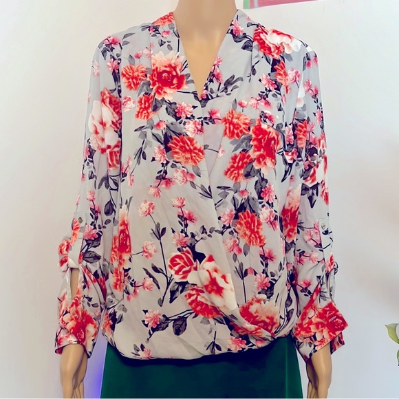 Alfani Blouse - Picture 7 of 9